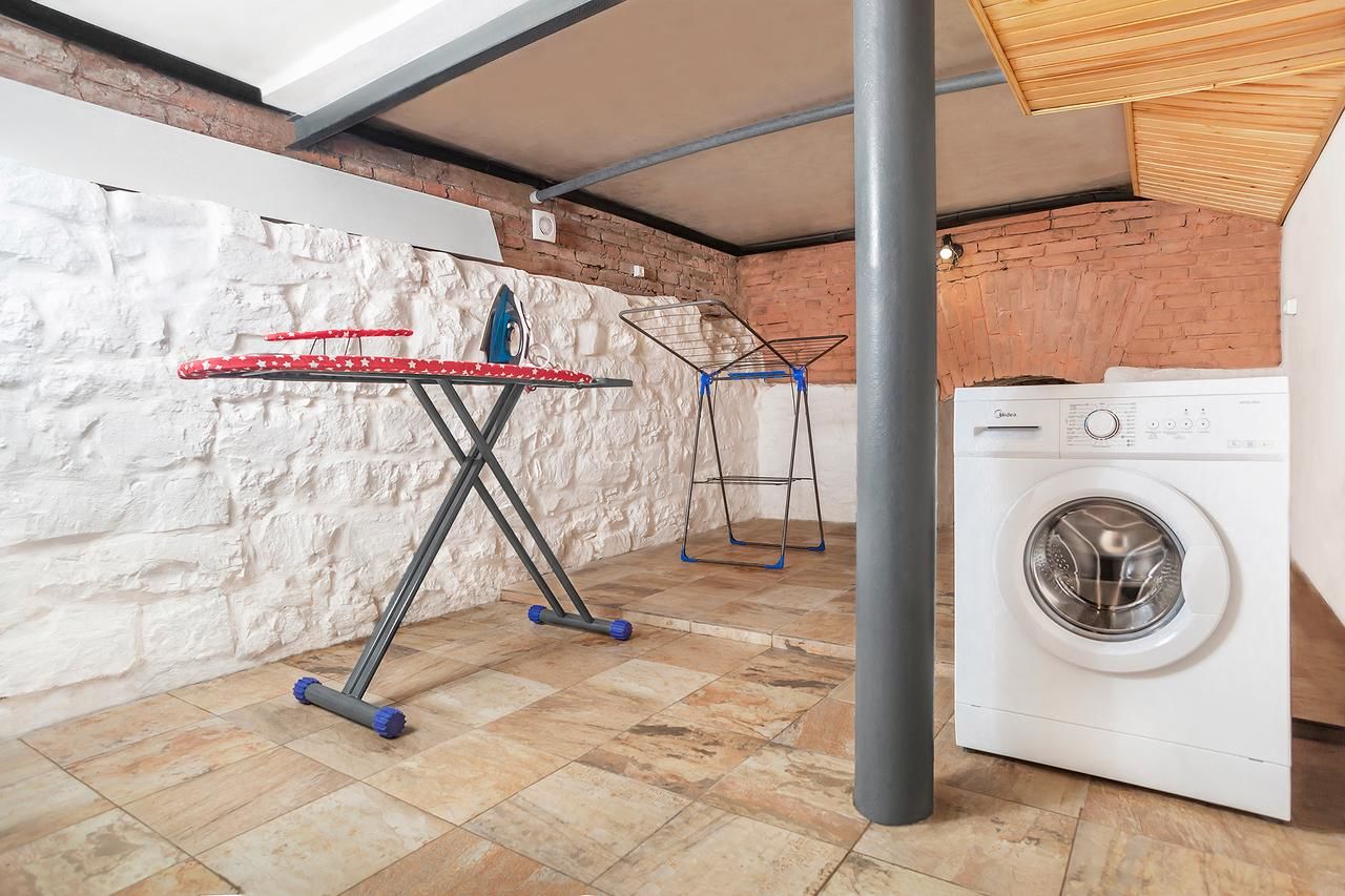 Отели типа «постель и завтрак» HOME 6 Тбилиси-19